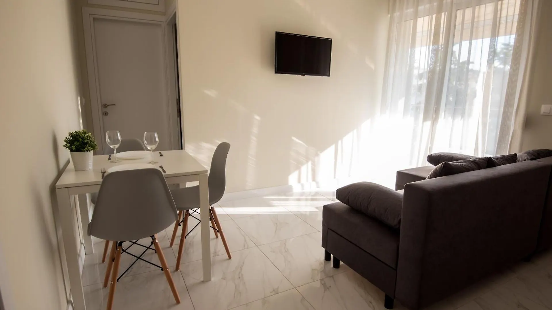 Olive Apartments Peraía 0*,