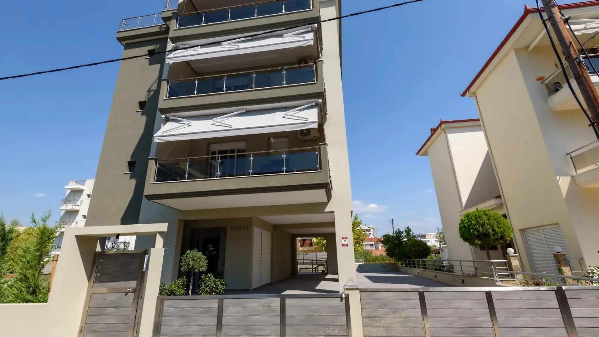 Olive Apartments Peraía
